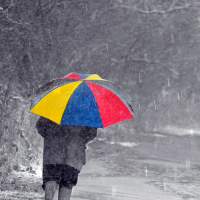 There are many activities you can do with your child on a rainy day. Photo credit: Pixabay