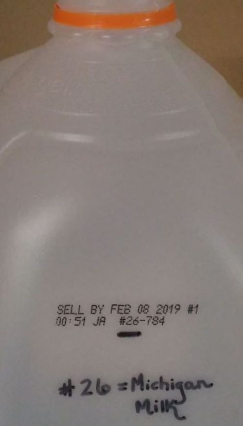 A picture of what a set of numbers on the expiration date of a milk jug means