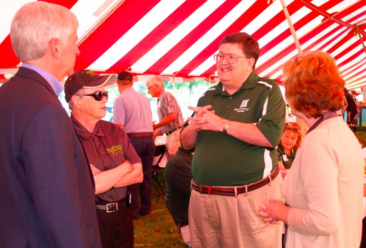 Governor Snyder, MSU President LouAnna K. Simon, Product Center Director Chris Peterson and MSU Extension Director Maggie Bethel