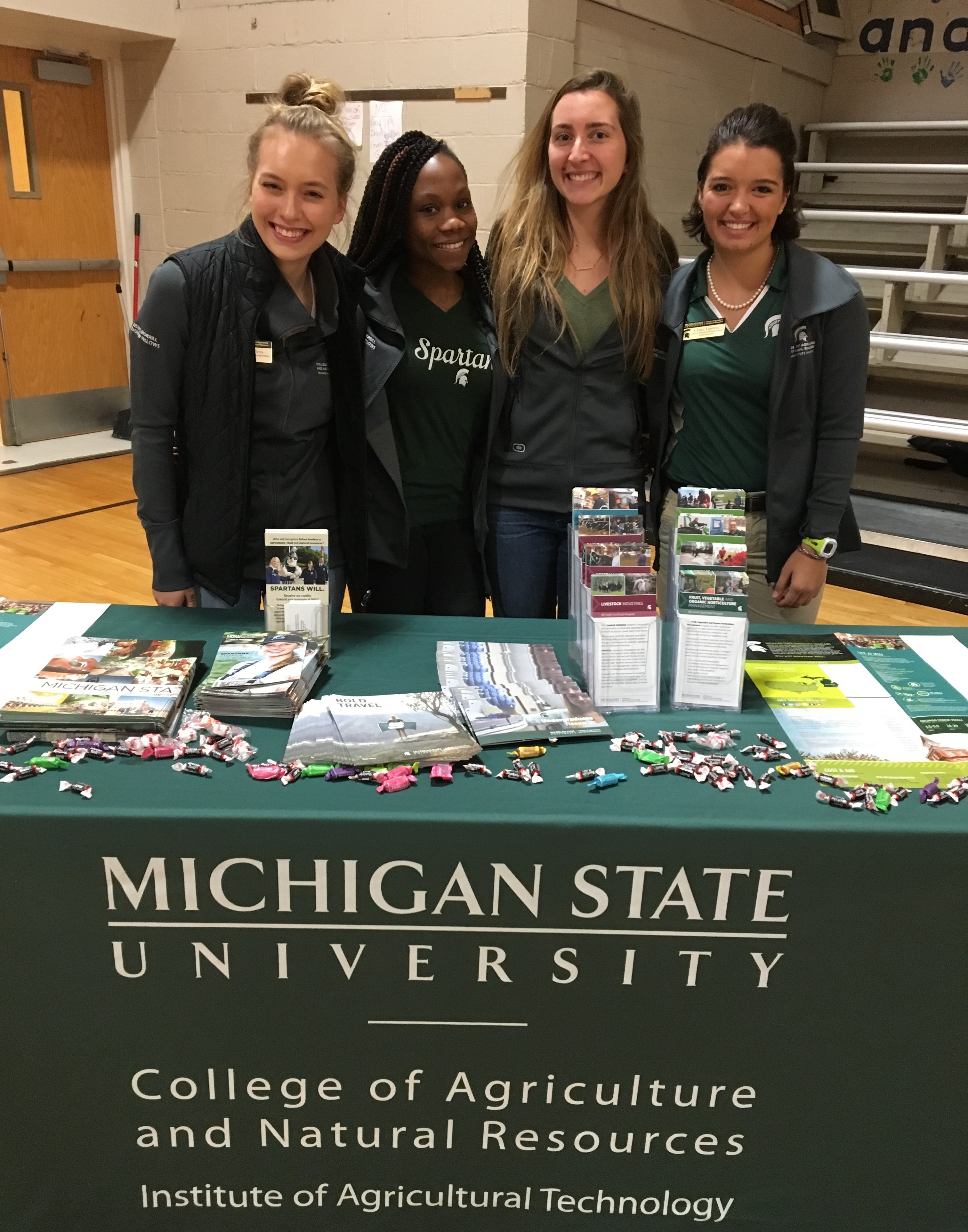 J.S. Morrill Leadership Fellow students helping with a College of Agriculture and Natural Resources student recruitment event.