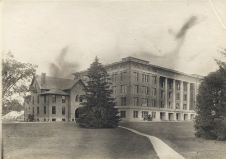 Black and white photo of MSU Agriculture Hall
