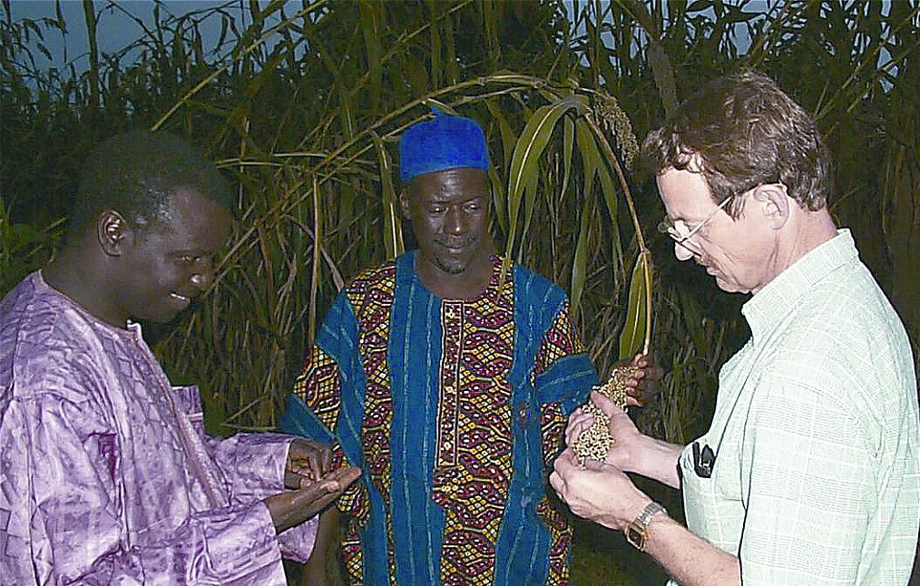 Mbaye_Yade_Staatz_Malian_Farm_Leader_Karamoko_Soumounou_2001