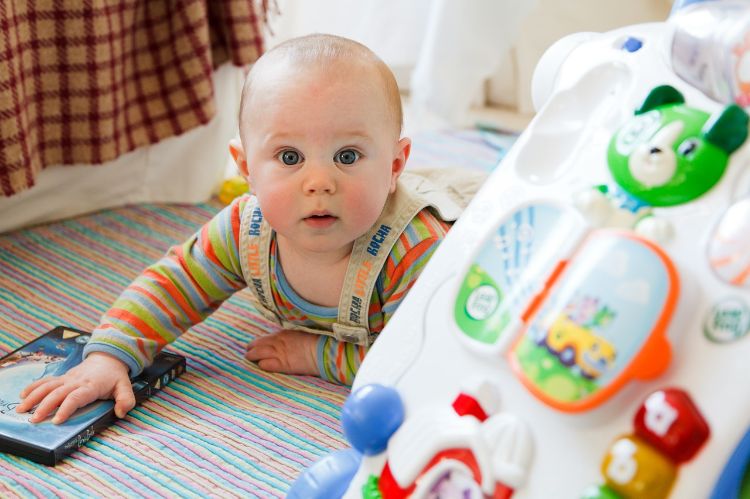 Toys that shop promote intellectual development