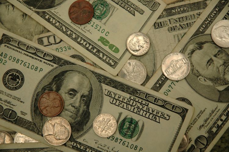 Image of U.S. money.
