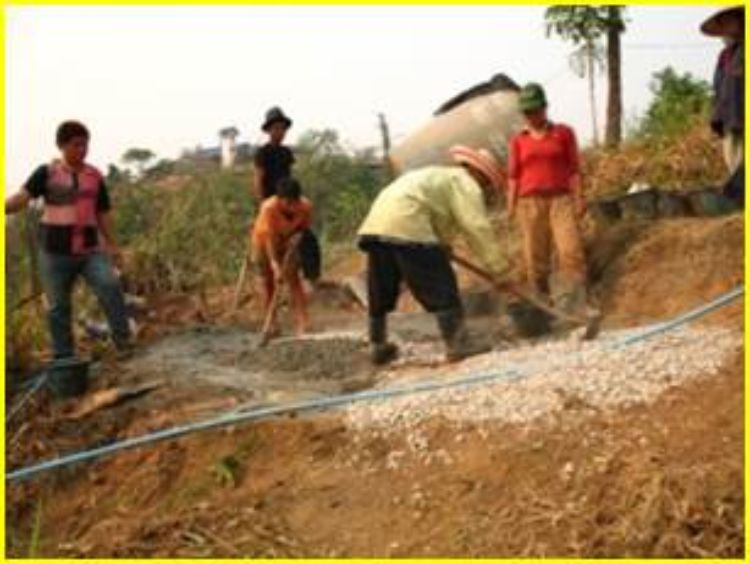 Water Tank Installation project led by Andy Northrop in Doi Mae Salong, Chiang Mai, Thailand with Akha ethnic community. l MSU Extension