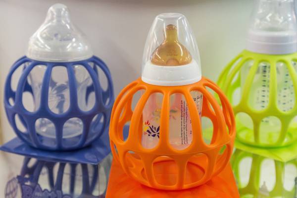 How to clean baby s feeding items Safe Food Water