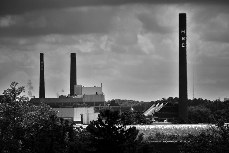 MSC smokestack phot by Matt Katzenberger