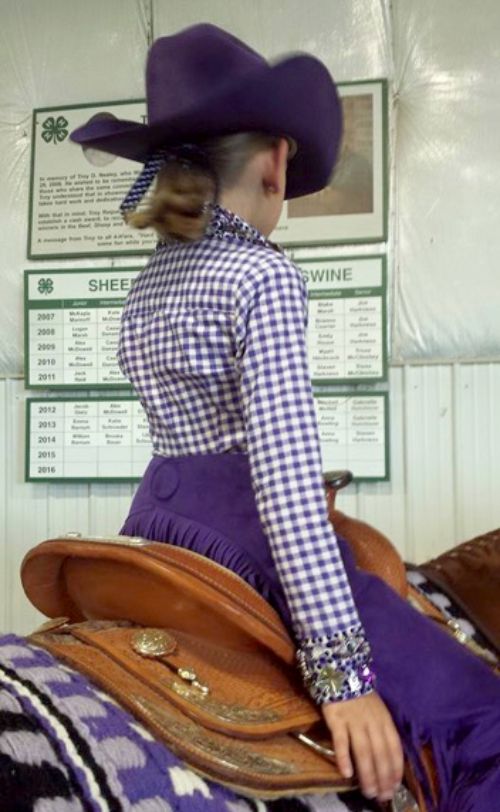 A nice fitting, button-up shirt can be a sharp look in the arena! Photo: Heather Smith.