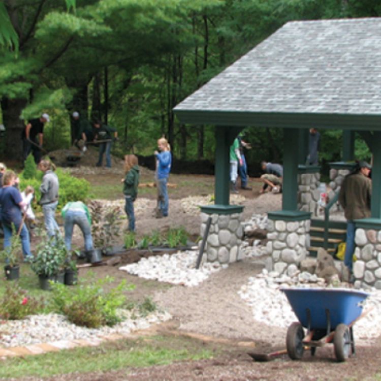 Garden gazebo and viewing area.