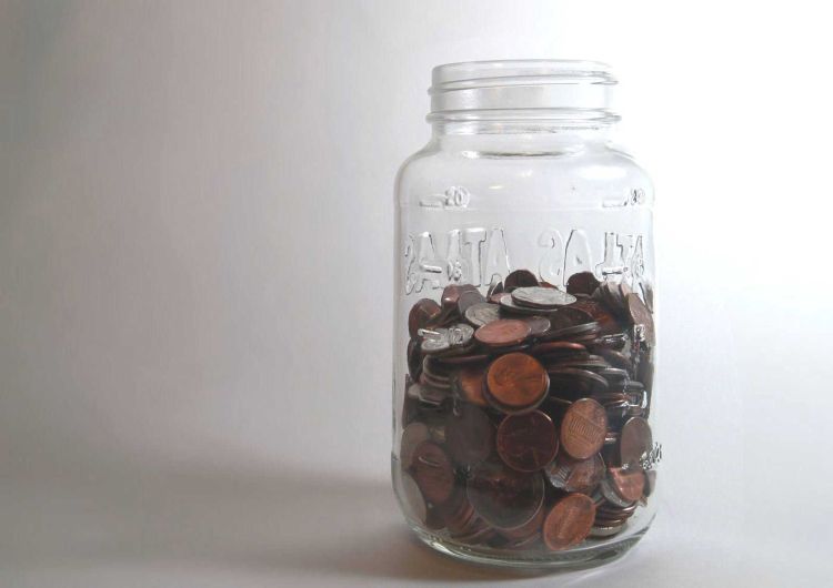 change in a jar