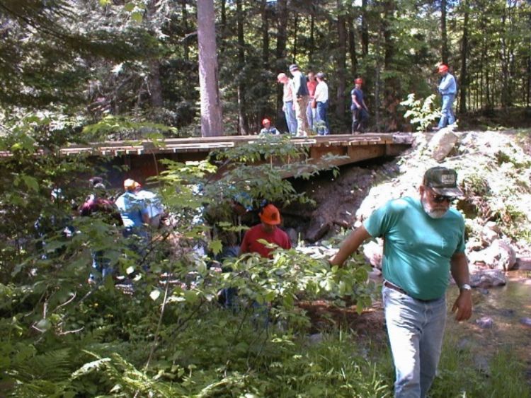 Training participants inspecting a permitted stream crossing as part of a SFE field day in Baraga County. Photo credit: Michael Schira l MSU Extension
