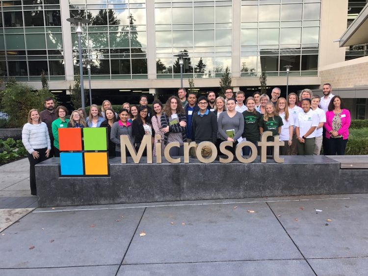 Last fall, 4-H teens from Washtenaw and Wayne counties as well as six additional 4-H communities attended an orientation at Microsoft’s headquarters in Redmond, Washington. | Photo by National 4-H Council