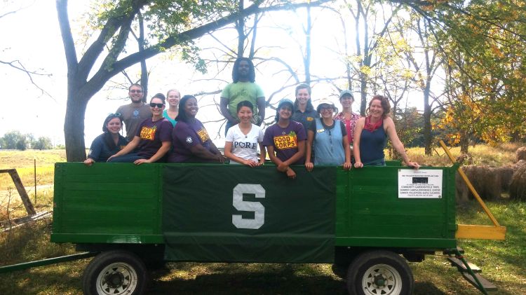 FoodCorps Michigan 2016 team at Tollgate.