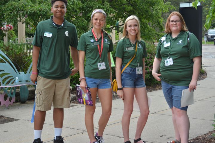 4 4-H youth at exploration days