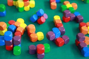 Questions in block play can support scientific learning