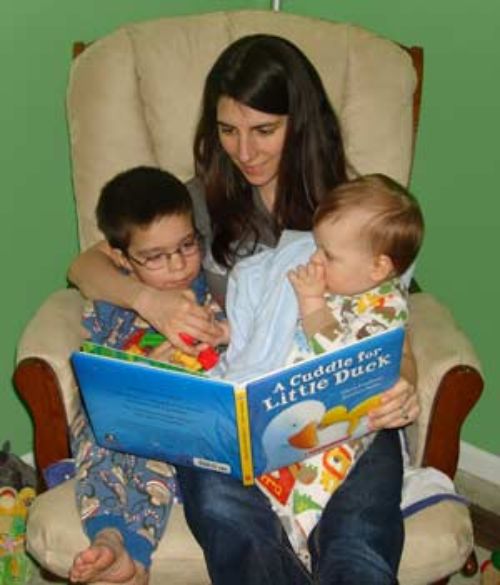 MSU AgBioResearch's April M. Zeoli reads to her two sons