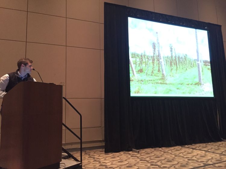 Evan Elford, New Crop Development Specialist from the Ontario Ministry of Agriculture Food and Rural Affairs, addresses over 125 attendees at the Great Lakes EXPO in Grand Rapids, MI.