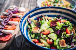 Tips for managing diabetes when eating at events
