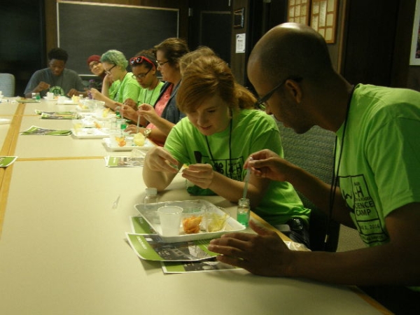 Eating With All Five Senses Touch And Hearing Msu Extension