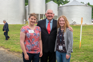 Michigan 4-H'ers represent youth at Honor the Harvest Forum