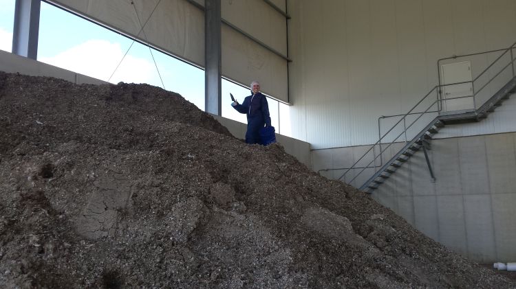 Effects of chicken manure on plants pdf image