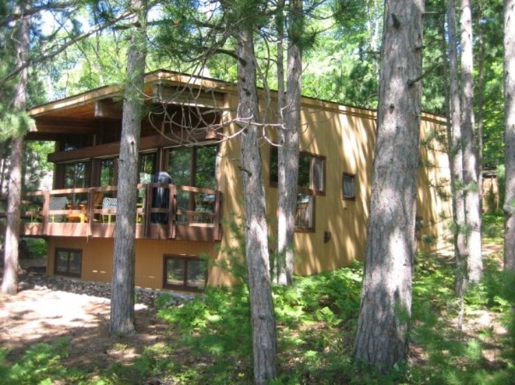 A northern Michigan cottage; Photo credit: Derek Neumann