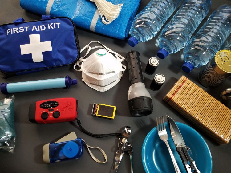 Various emergency items.