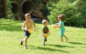 10 Backyard activities to do with children