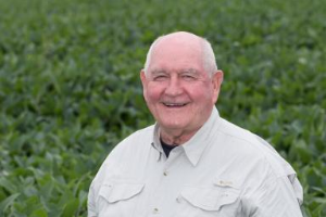 Promoting agricultural innovation: US Secretary of Agriculture Sonny Perdue visits MSU to meet faculty, students