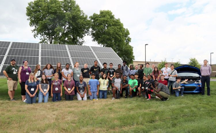 Participants at the 2018 Michigan 4-H Renewable Energy Camp.