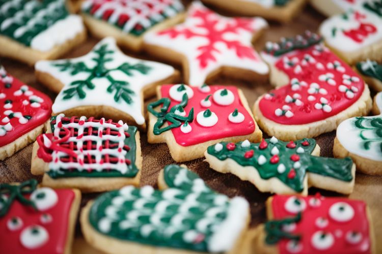 Decorated Christmas cookies.