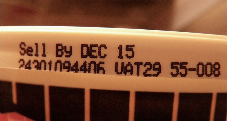 Household food waste due to misleading labels accounts for 20 percent of the food waste stream, costing us $300-$500 a year per household, and nationwide, would fill the Rose Bowl stadium every day.