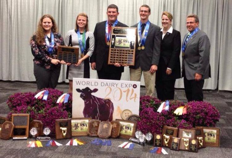 Michigan 4-H Dairy Judging Team