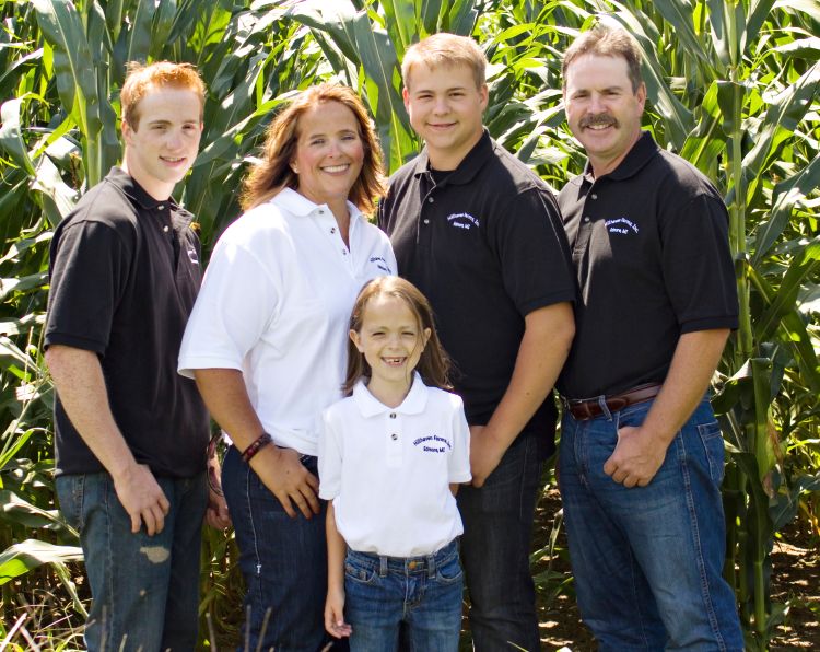 2015 MSU Dairy Farmer of the Year Mike Rasmussen operates Hillhaven Farms along with his family. Pictured, L-R, are Jesse, Sonja, Wilbert, Mike and Gracie Rasmussen. Photo by J.R. Dude Photography. 