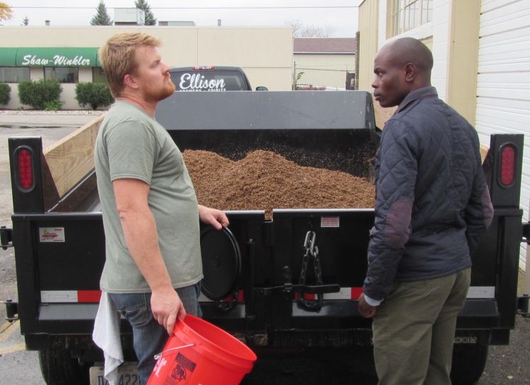Mycologist Daniel Ojwang and master brewer Aaron Hanson trial the use of spent brewery grains for mushroom cultivation.