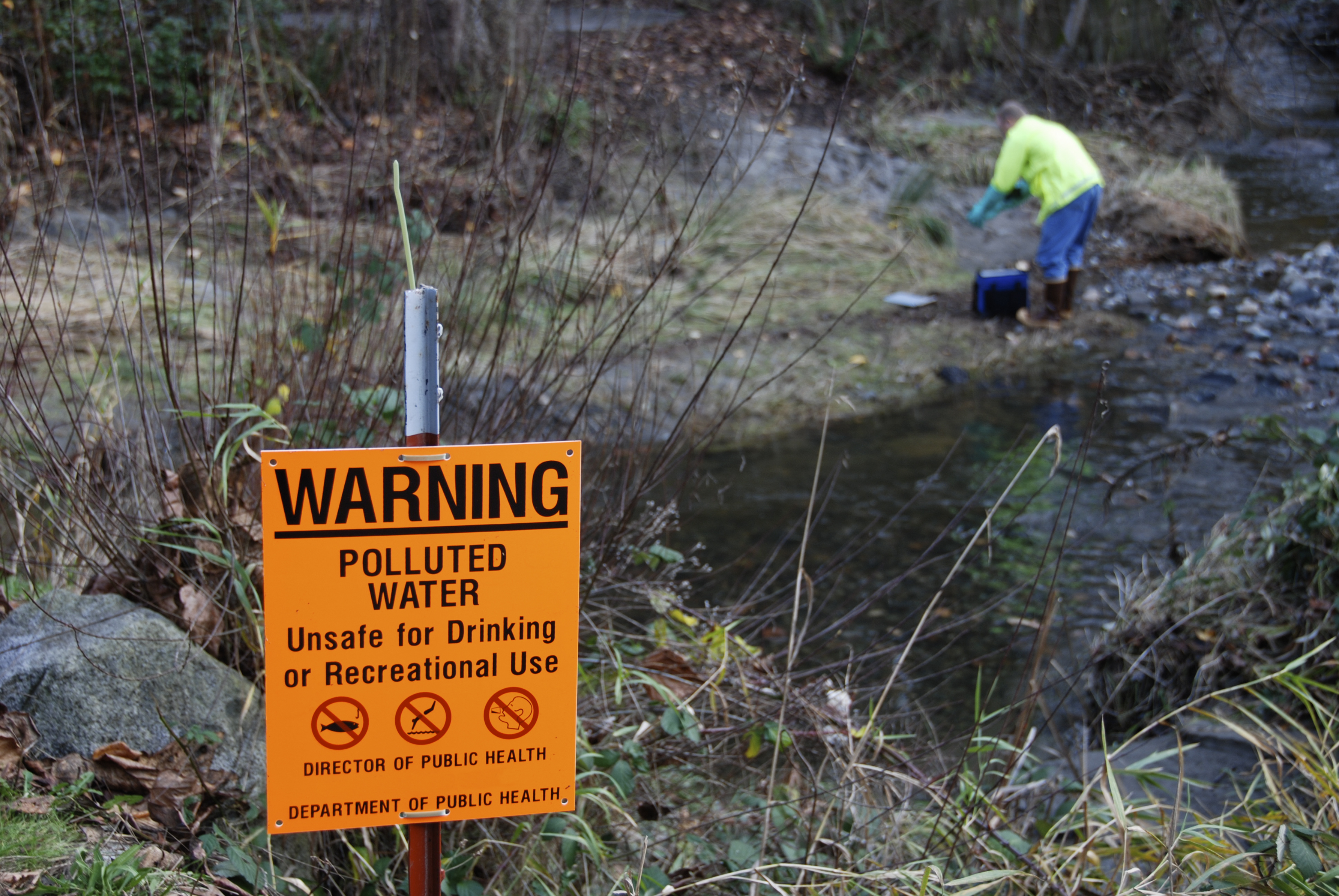 Polluted Water Sign.jpg