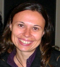 Headshot of Zsofia Szendrei