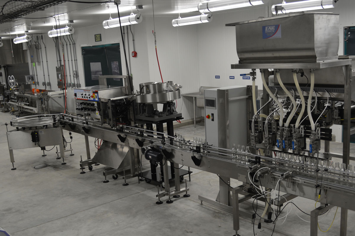 small-fpic-bottling-machine-anrc