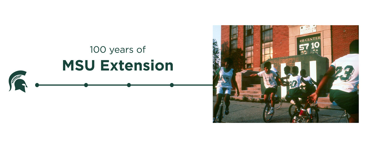 web-4HCENTER-5710---timeline-right